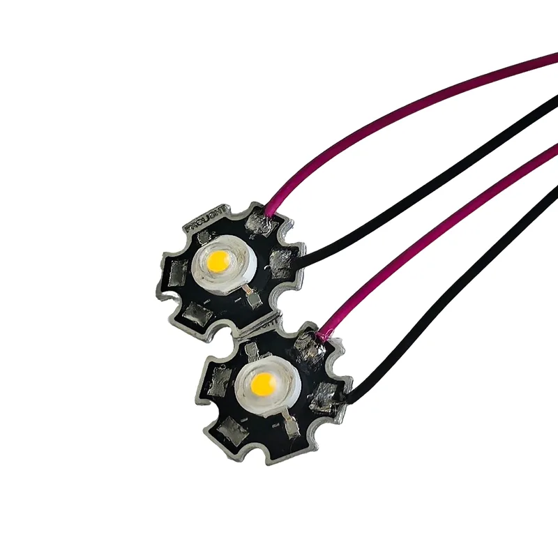 Kodinkoneiden johtosarja, jossa on miniatyyri LED-lamppuhelmi